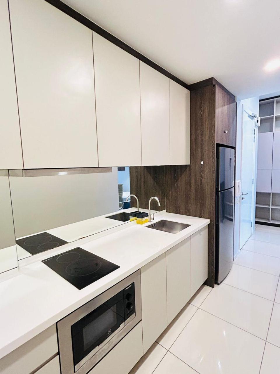 Апартаменты The Robertson Kl Bukit Bintang Куала-Лумпур Экстерьер фото